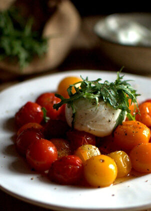 Insalata Caprese | FREE MINDED FOLKS